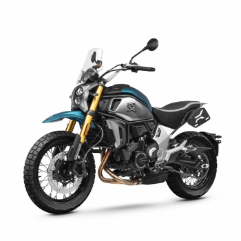 CFMOTO 700CL-X Adventure