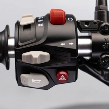 BENDA čtyřkolka Redstone 550 R2-Základ - foto č. 7