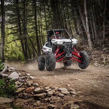 Čtyřkolka POLARIS RZR® RS1 - foto č. 12