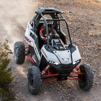 Čtyřkolka POLARIS RZR® RS1 - foto č. 11