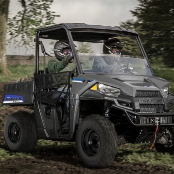 Čtyřkolka POLARIS RANGER® EV - foto č. 10