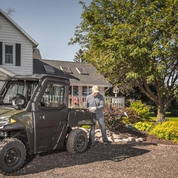 Čtyřkolka POLARIS RANGER® EV - foto č. 7