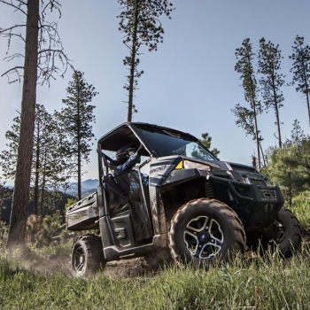 Čtyřkolka POLARIS RANGER® EV - foto č. 6